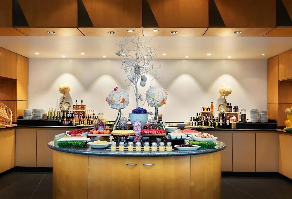 ****  Van Der Valk Hotel Paris Cdg Airport Roissy-en-France Francia